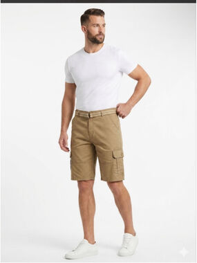 DENIM & RIVETS Bronze Cargo Shorts Waist 38